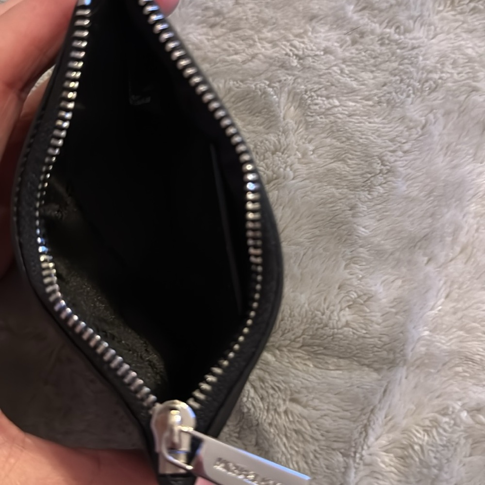 Wallet - Picture 3 of 3